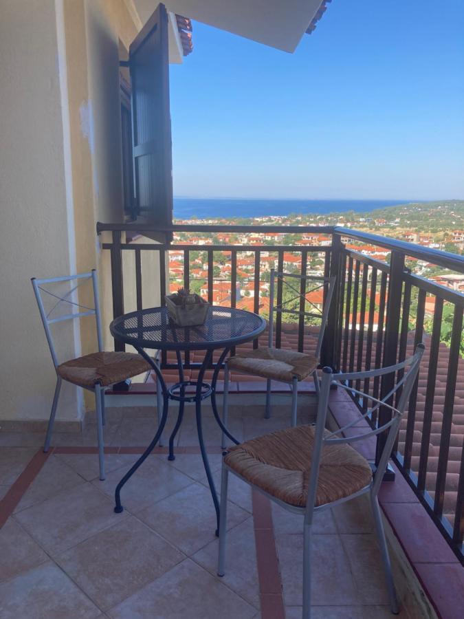 Nikiti Seaview Apartment Bagian luar foto